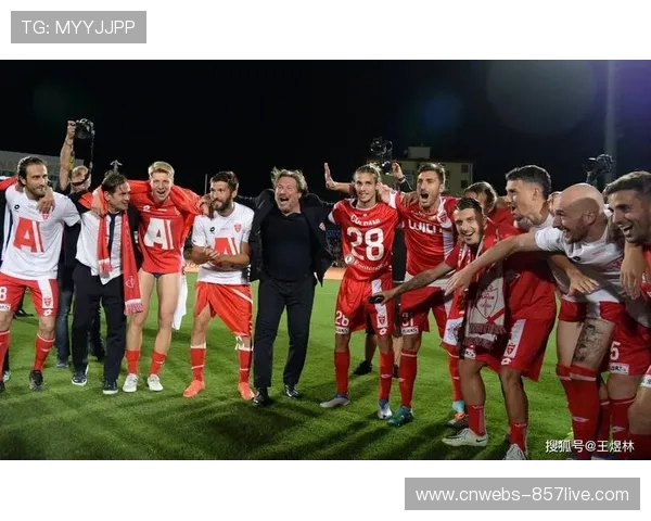 莱切vs帕尔马保级关键战:主帅停赛+残阵,谁能抢分? 莱切vs帕尔马保级关键战:主帅停赛+残阵,谁能抢分?